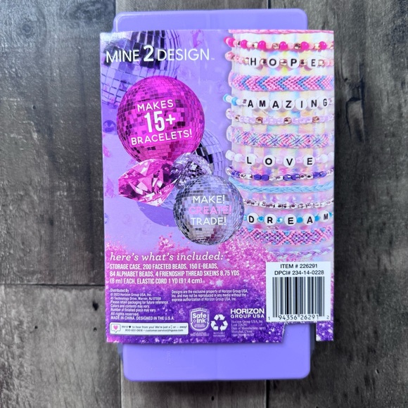 Mine 2 Design D.I.Y. Friendship Bracelet Making Kit - Picture 8 of 12